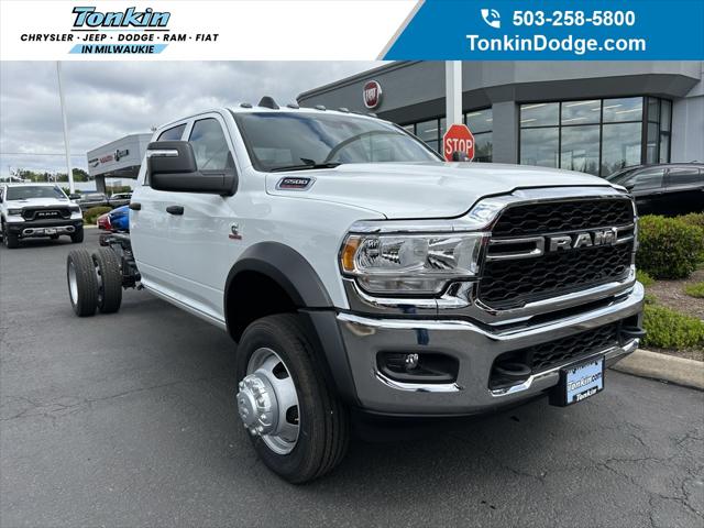 2024 RAM Ram 5500 Chassis Cab RAM 5500 TRADESMAN CHASSIS CREW CAB 4X4 84 CA