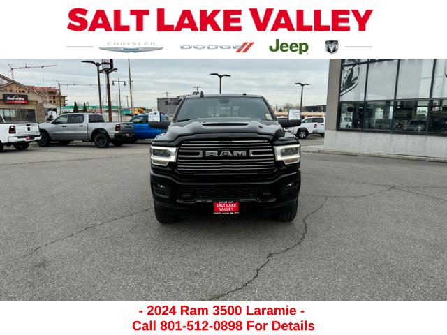 2024 RAM Ram 3500 RAM 3500 LARAMIE CREW CAB 4X4 8 BOX