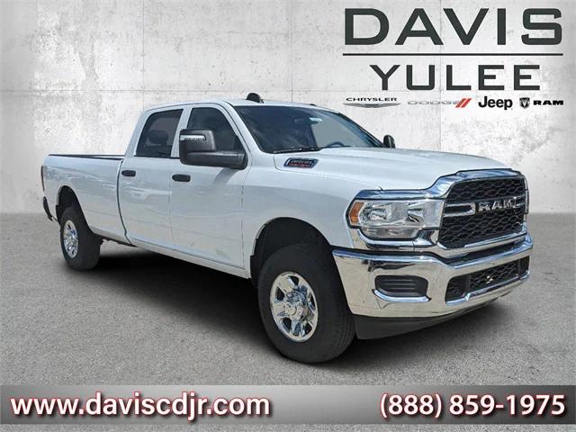 2024 RAM Ram 2500 RAM 2500 TRADESMAN CREW CAB 4X4 64 BOX