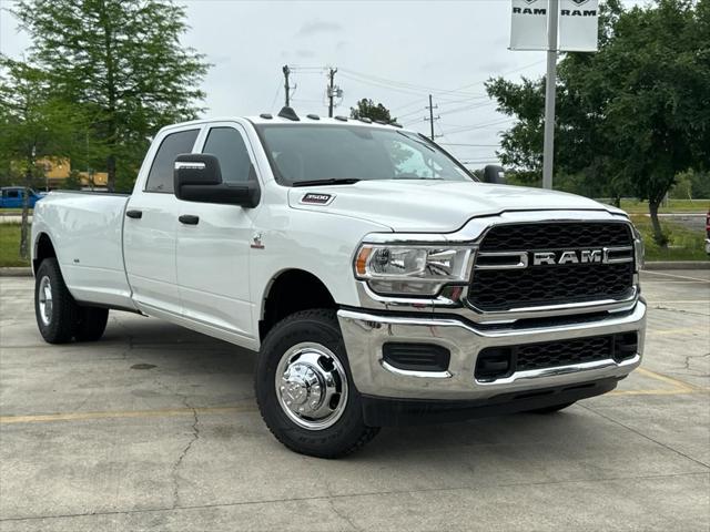 2024 RAM Ram 3500 RAM 3500 TRADESMAN CREW CAB 4X4 8 BOX