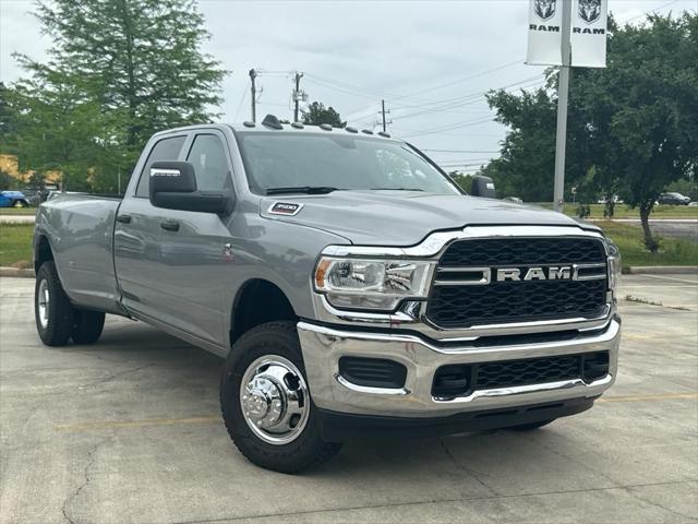 2024 RAM Ram 3500 RAM 3500 TRADESMAN CREW CAB 4X4 8 BOX