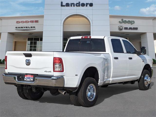 2024 RAM Ram 3500 RAM 3500 TRADESMAN CREW CAB 4X4 8 BOX