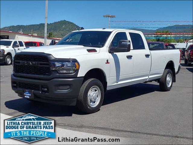 2024 RAM Ram 2500 RAM 2500 TRADESMAN CREW CAB 4X4 8 BOX