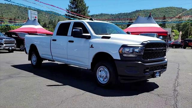 2024 RAM Ram 2500 RAM 2500 TRADESMAN CREW CAB 4X4 8 BOX