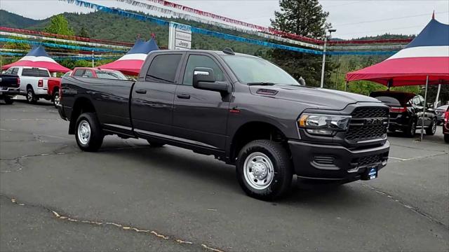 2024 RAM Ram 2500 RAM 2500 TRADESMAN CREW CAB 4X4 8 BOX