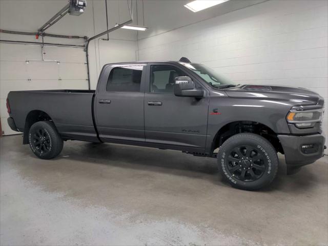 2024 RAM Ram 3500 RAM 3500 LARAMIE CREW CAB 4X4 8 BOX