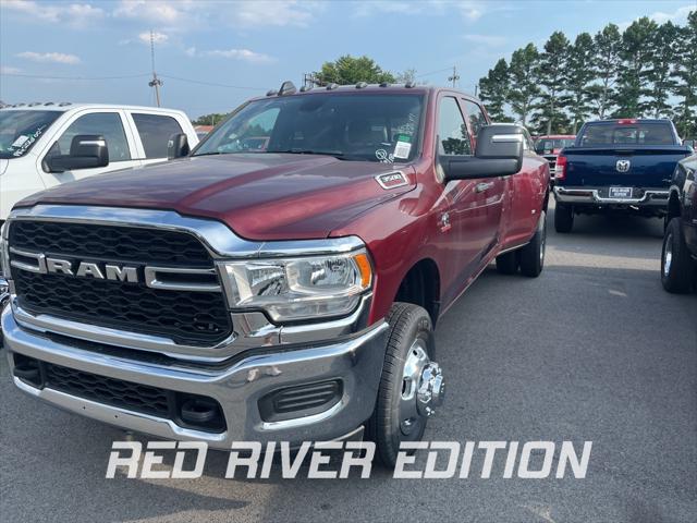 2024 RAM Ram 3500 RAM 3500 TRADESMAN CREW CAB 4X4 8 BOX