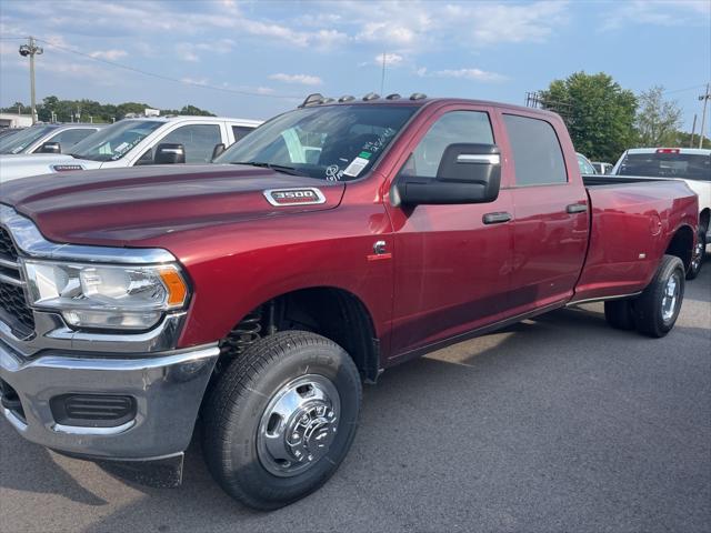 2024 RAM Ram 3500 RAM 3500 TRADESMAN CREW CAB 4X4 8 BOX