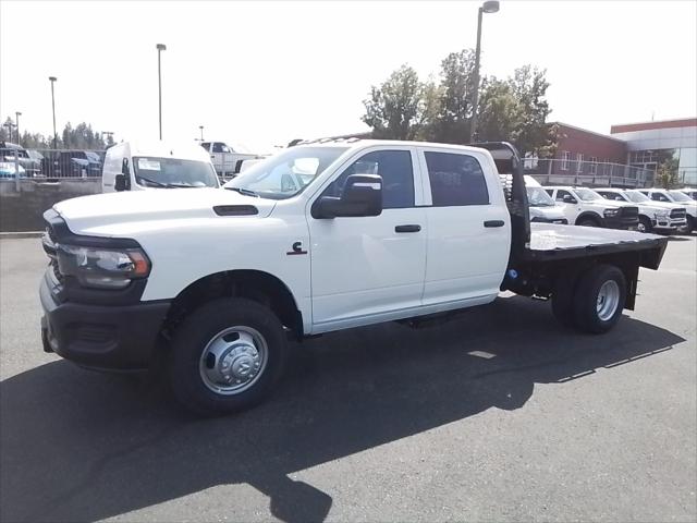 2024 RAM Ram 3500 Chassis Cab RAM 3500 TRADESMAN CREW CAB CHASSIS 4X4 60 CA