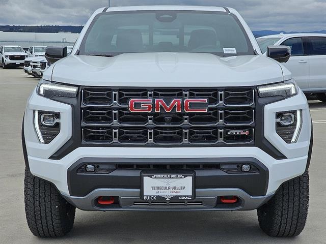 2024 GMC Canyon 4WD AT4 17