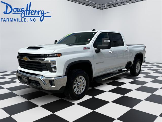 2024 Chevrolet Silverado 2500HD 4WD Crew Cab Standard Bed LT