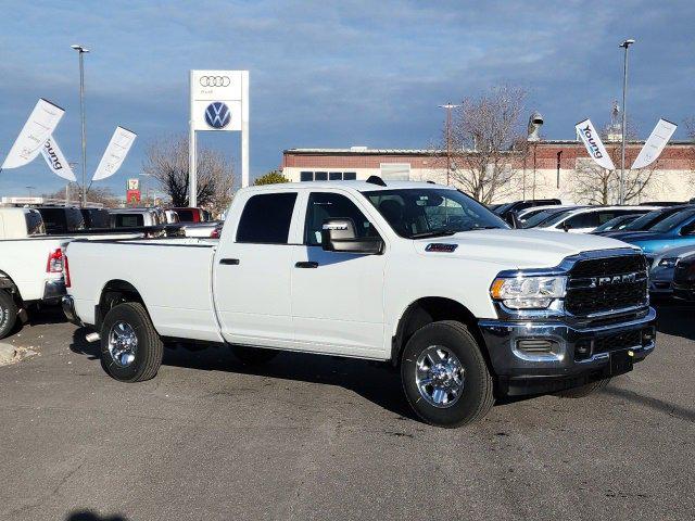 2024 RAM Ram 3500 RAM 3500 TRADESMAN CREW CAB 4X4 8 BOX