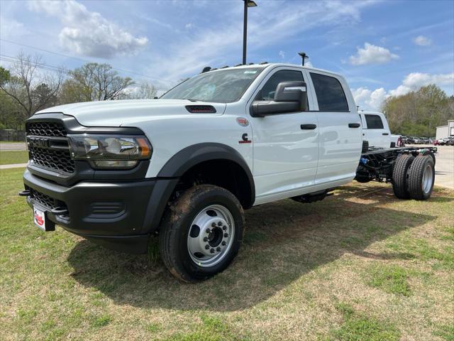 2024 RAM Ram 5500 Chassis Cab RAM 5500 TRADESMAN CHASSIS CREW CAB 4X4 84 CA