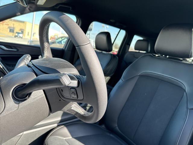 2024 Jeep Grand Cherokee Altitude 4x4