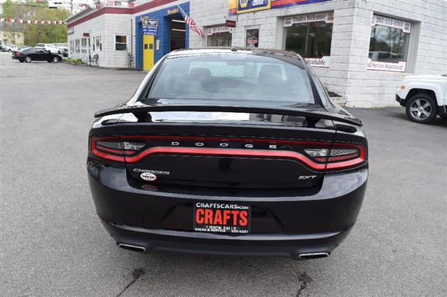2015 Dodge Charger SXT