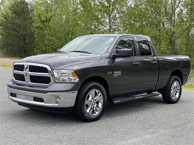 2024 RAM Ram 1500 Classic RAM 1500 CLASSIC TRADESMAN QUAD CAB 4X4 64 BOX