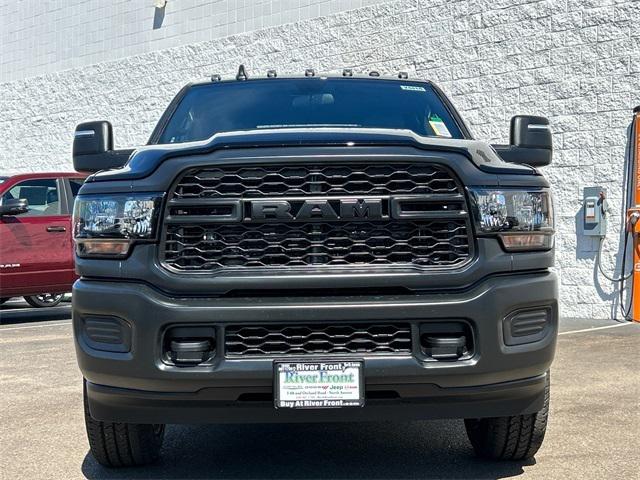 2024 RAM Ram 2500 RAM 2500 TRADESMAN CREW CAB 4X4 8 BOX