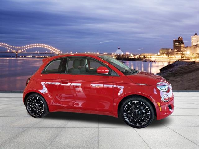 2024 Fiat FIAT 500e 500e INSPI(RED)