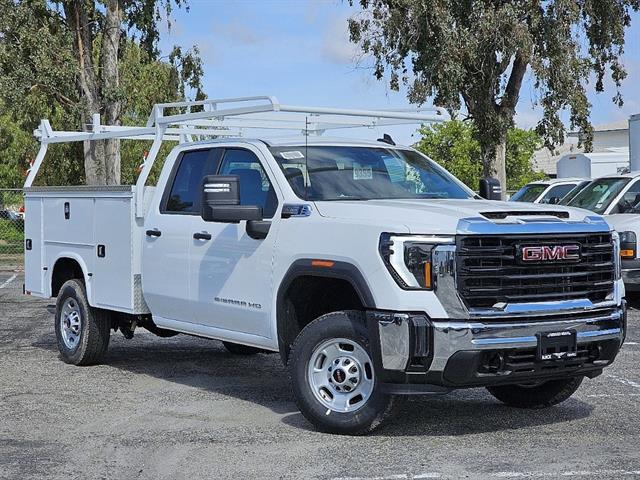 2024 GMC Sierra 2500HD 2WD Double Cab Long Bed Pro 2