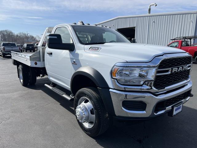 2024 RAM Ram 5500 Chassis Cab RAM 5500 TRADESMAN CHASSIS REGULAR CAB 4X4 84 CA