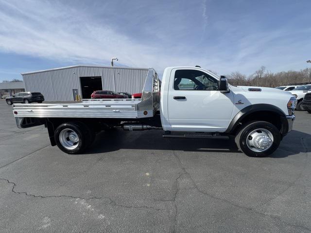 2024 RAM Ram 5500 Chassis Cab RAM 5500 TRADESMAN CHASSIS REGULAR CAB 4X4 84 CA