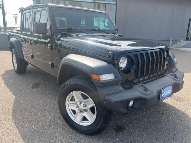 2020 Jeep Gladiator Sport S 4X4