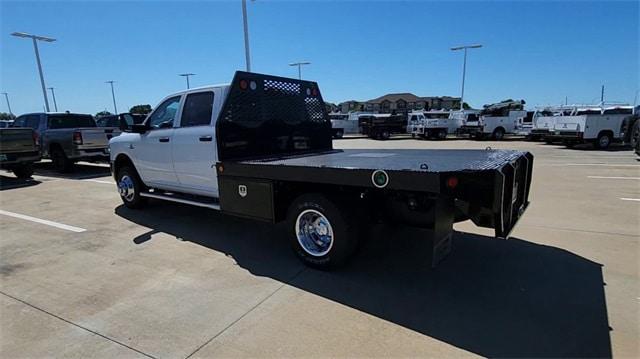 2024 RAM Ram 3500 Chassis Cab RAM 3500 TRADESMAN CREW CAB CHASSIS 4X4 60 CA