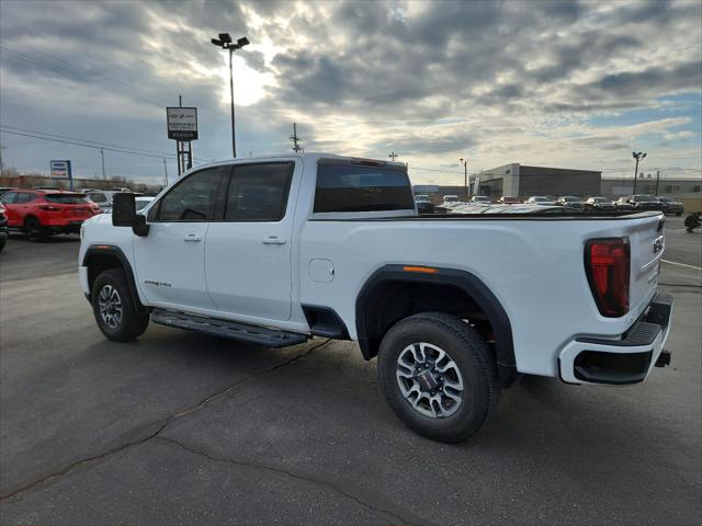 2023 GMC Sierra 2500HD 4WD Crew Cab Standard Bed AT4