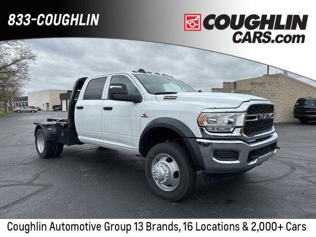 2024 RAM Ram 5500 Chassis Cab RAM 5500 TRADESMAN CHASSIS CREW CAB 4X4 60 CA