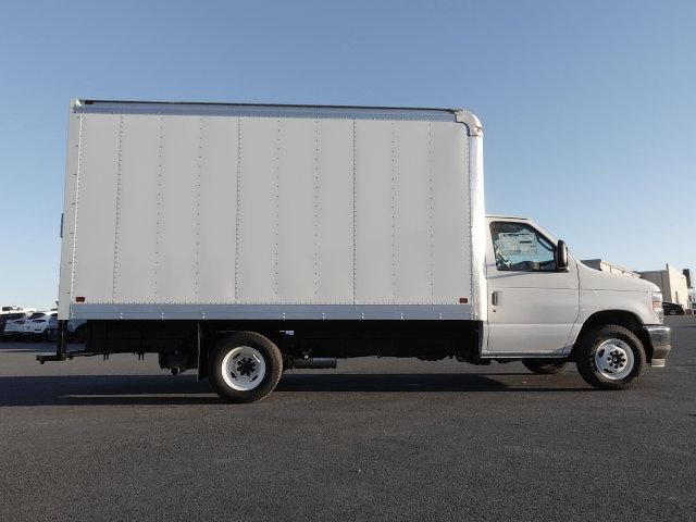 2024 Ford E-350 Cutaway Base
