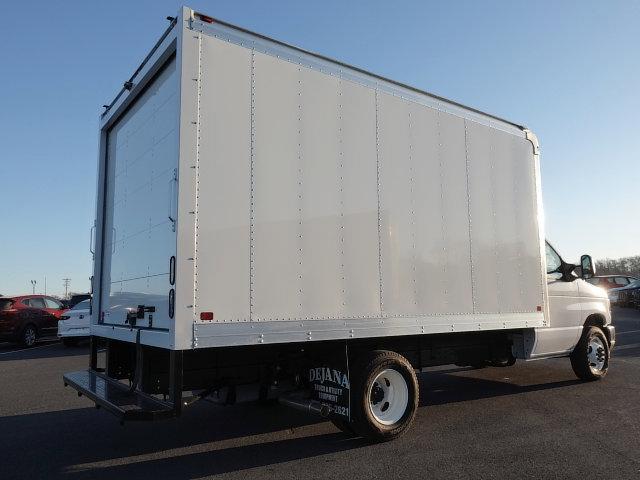 2024 Ford E-350 Cutaway Base