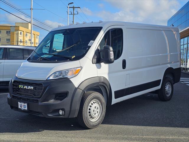 2024 RAM Ram ProMaster RAM PROMASTER 3500 TRADESMAN CARGO VAN LOW ROOF 136 WB