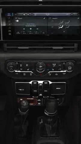 2024 Jeep Wrangler WRANGLER 4-DOOR RUBICON