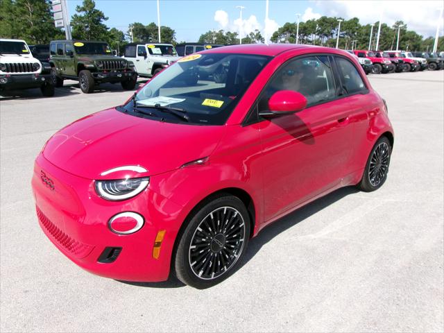 2024 Fiat FIAT 500e 500e INSPI(RED)