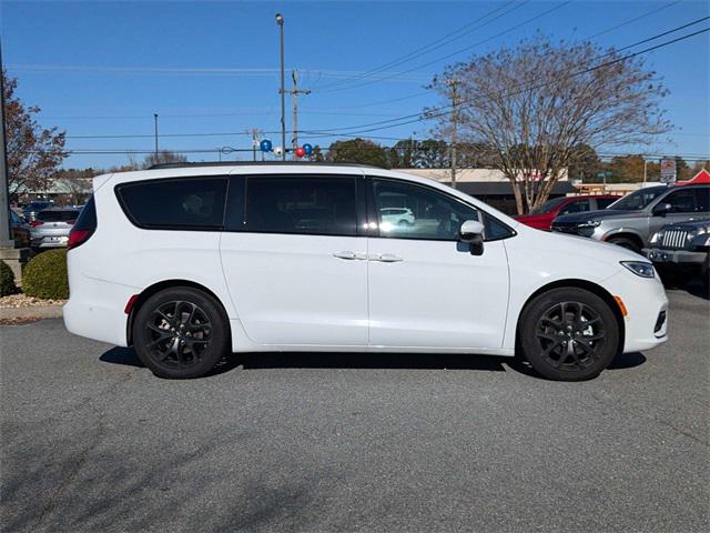 2023 Chrysler Pacifica PACIFICA TOURING L