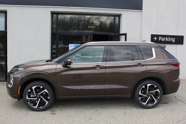 2024 Mitsubishi Outlander SEL 2.5 S-AWC for sale in Bethel Park, PA