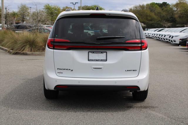 2024 Chrysler Pacifica PACIFICA LIMITED