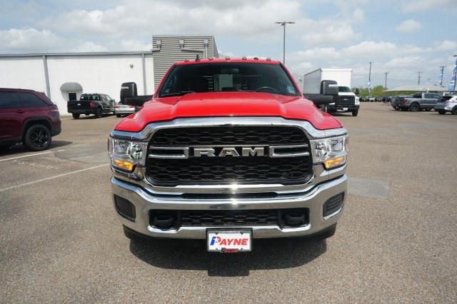 2024 RAM Ram 3500 Chassis Cab RAM 3500 TRADESMAN CREW CAB CHASSIS 4X2 60 CA 2024 RAM Ram 3500 Chassis Cab RAM 3500 TRADESMAN CREW CAB CHASSIS 4X2 60 CA