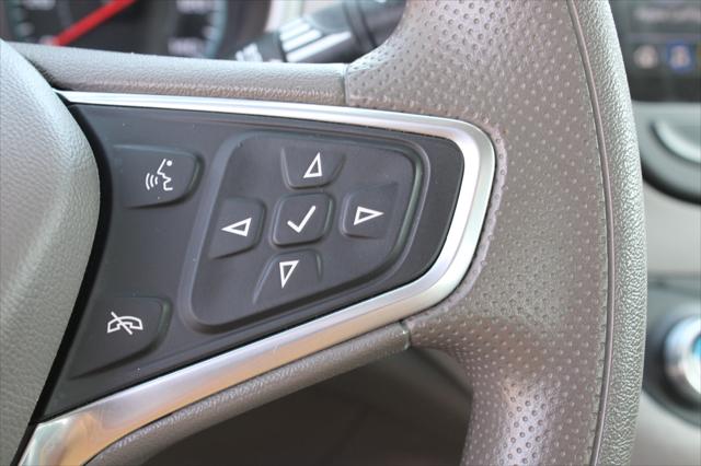 2022 Chevrolet Malibu FWD LT