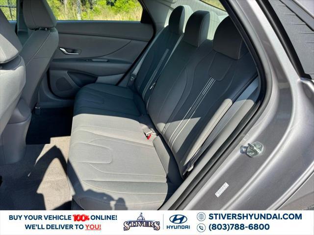 2022 Hyundai Elantra SEL