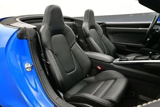 2023 Porsche 911 Carrera S Cabriolet