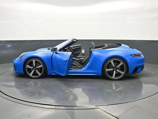 2023 Porsche 911 Carrera S Cabriolet