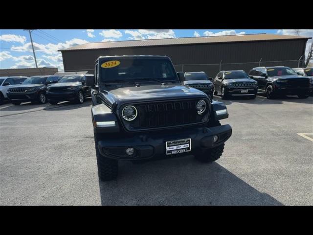 2024 Jeep Gladiator GLADIATOR WILLYS 4X4