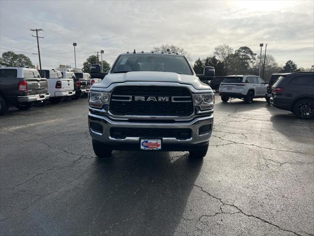 2024 RAM Ram 2500 RAM 2500 TRADESMAN CREW CAB 4X4 64 BOX