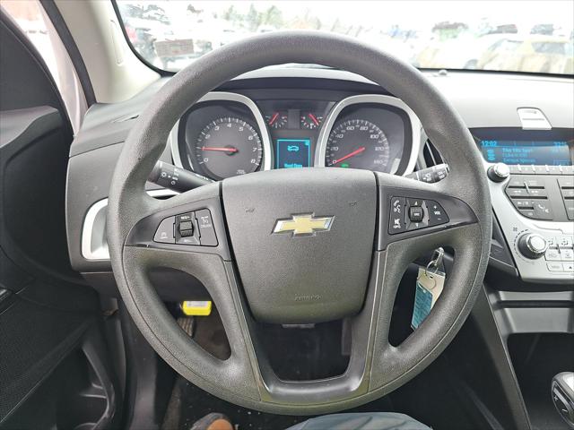 2015 Chevrolet Equinox LS 10