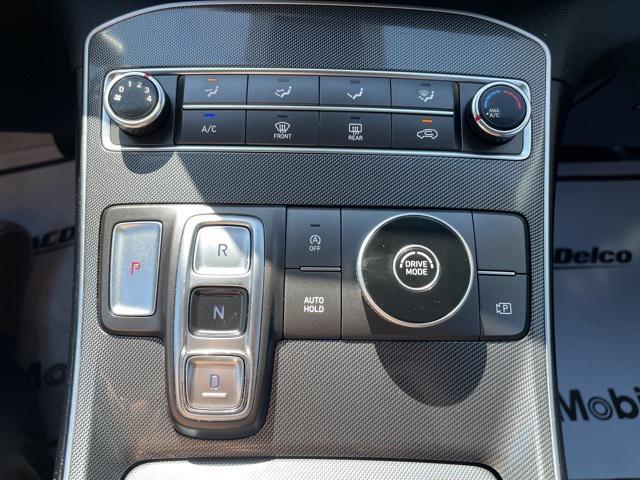 2021 Hyundai Santa Fe SE