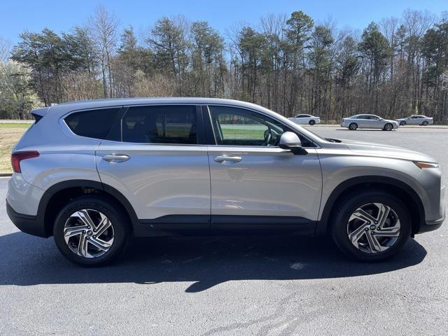 2021 Hyundai Santa Fe SE