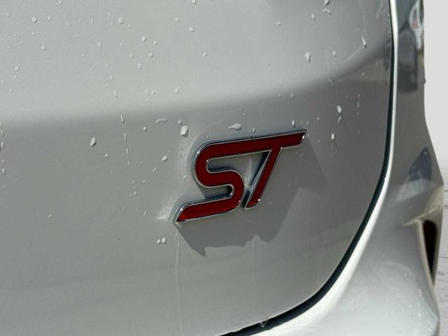 2023 Ford Edge ST