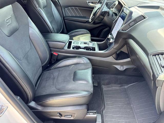 2023 Ford Edge ST