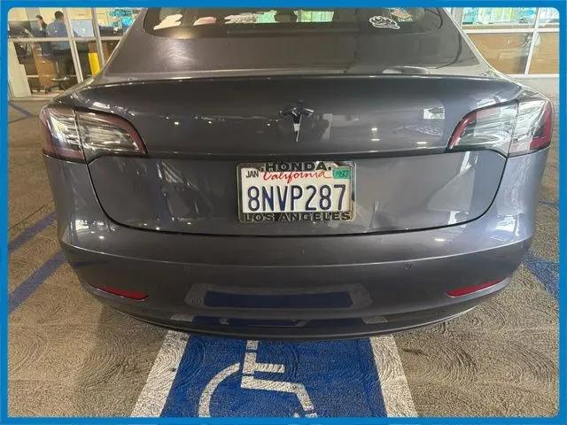 2020 Tesla Model 3 Standard Range Rear-Wheel Drive